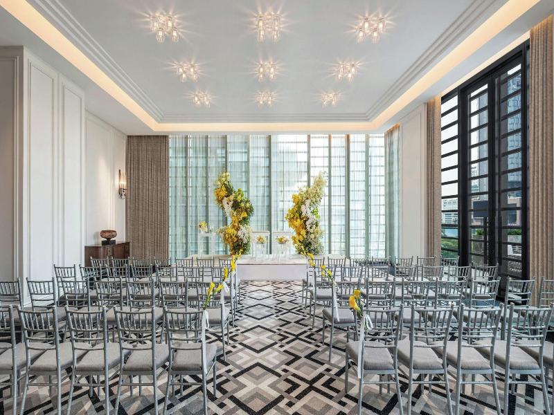 The Ritz Carlton Bangkok image