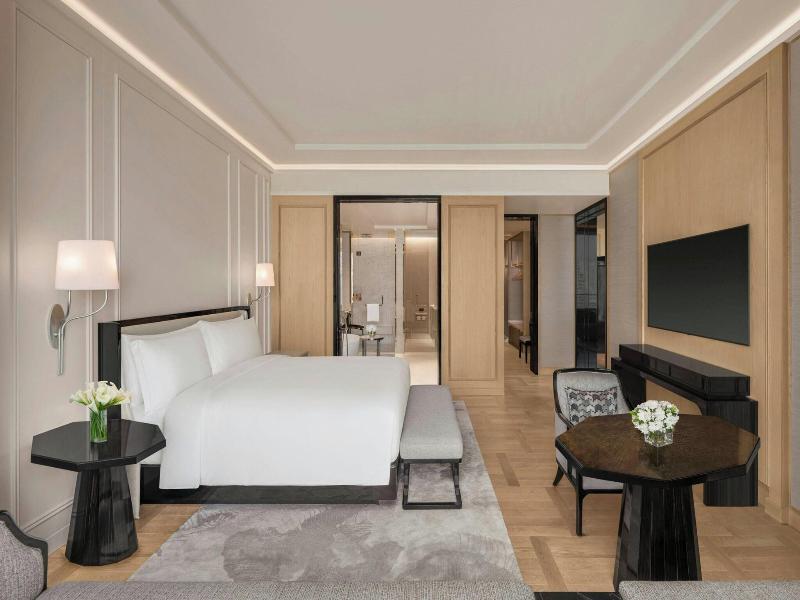 The Ritz Carlton Bangkok image