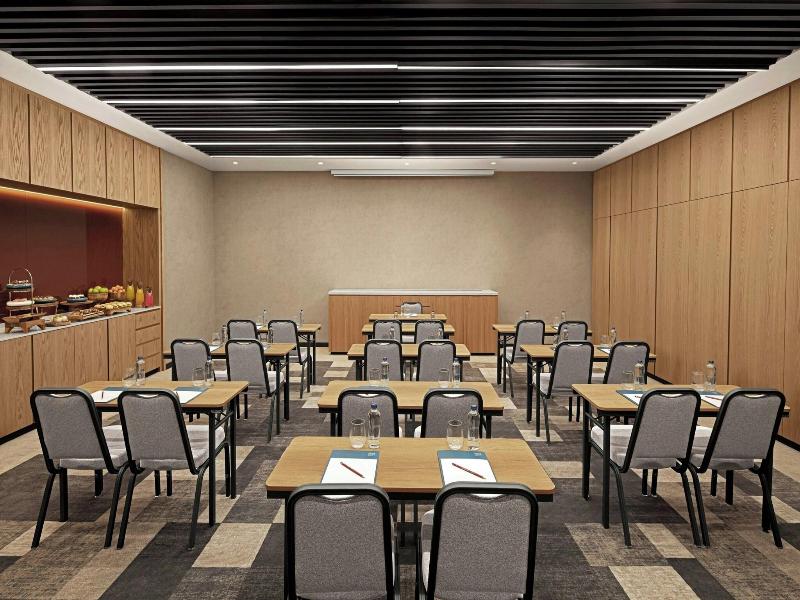 Four Points By Sheraton Istanbul Pendik image