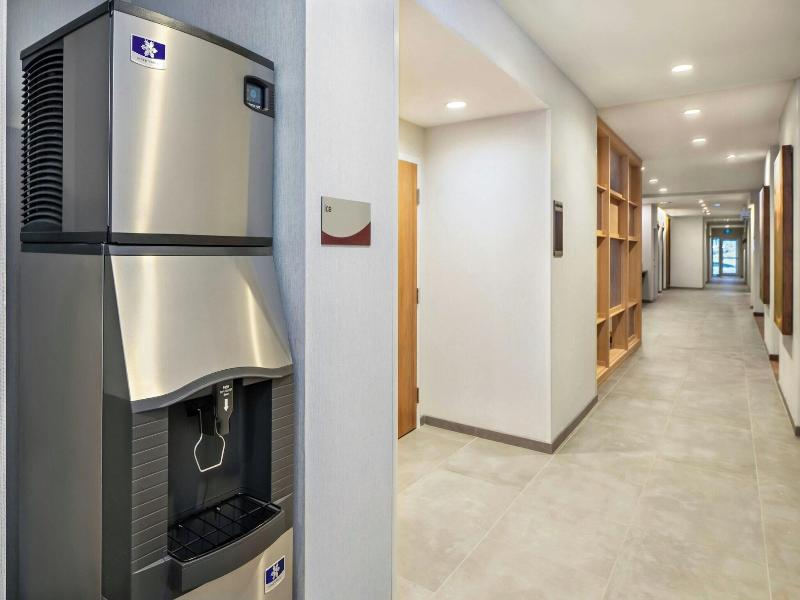 Fairfield Inn Suites Gravenhurst Muskoka image