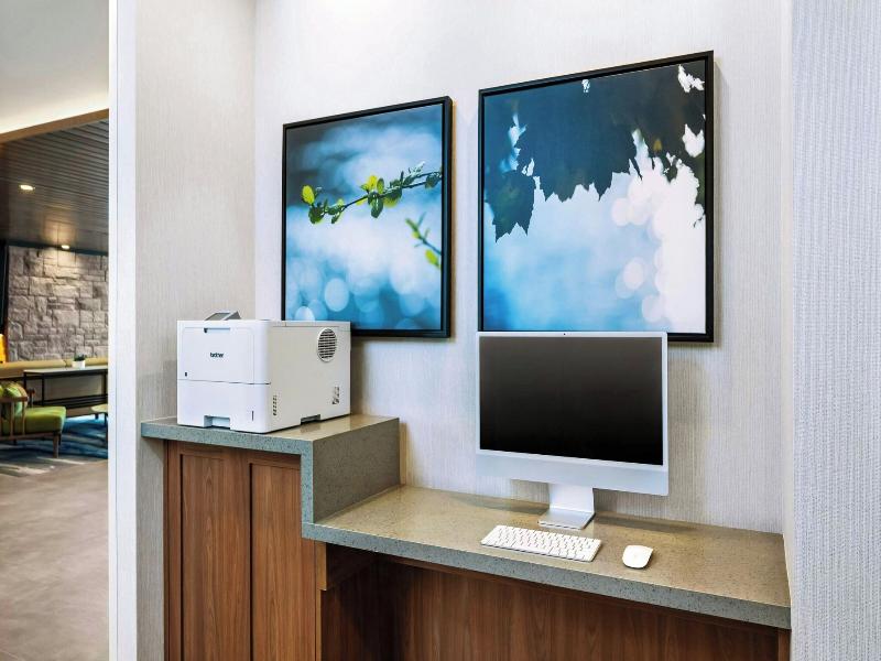Fairfield Inn Suites Gravenhurst Muskoka image