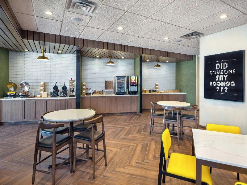 Fairfield Inn Suites Gravenhurst Muskoka image
