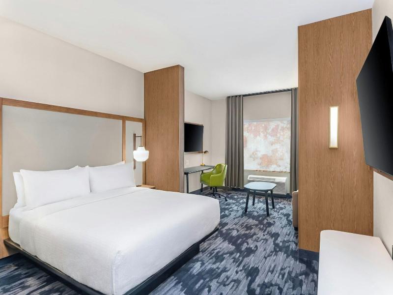 Fairfield Inn Suites Gravenhurst Muskoka image