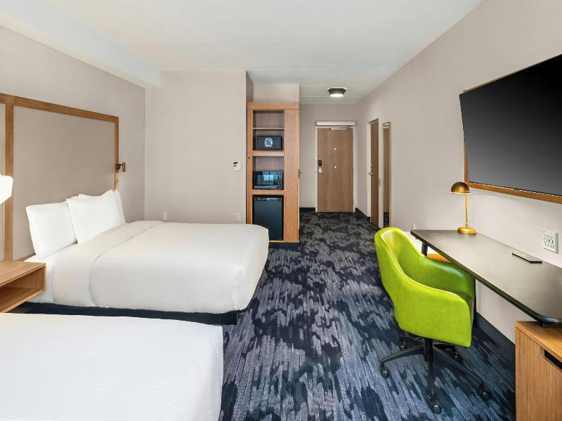 Fairfield Inn Suites Gravenhurst Muskoka image