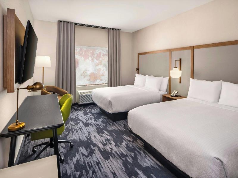 Fairfield Inn Suites Gravenhurst Muskoka image
