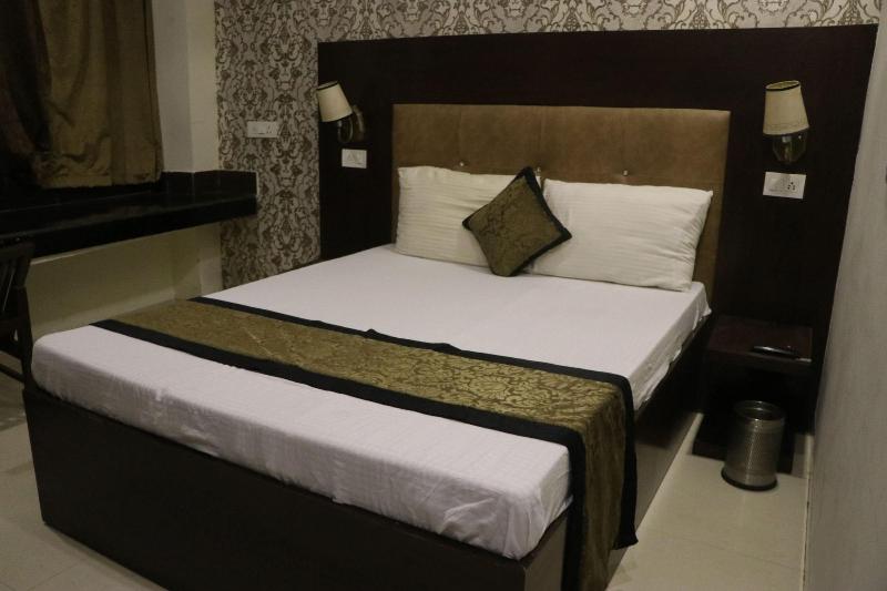 Hotel The Black Gold image