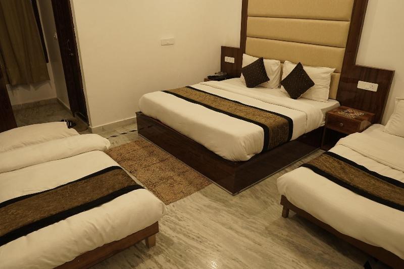 Hotel The Black Gold image