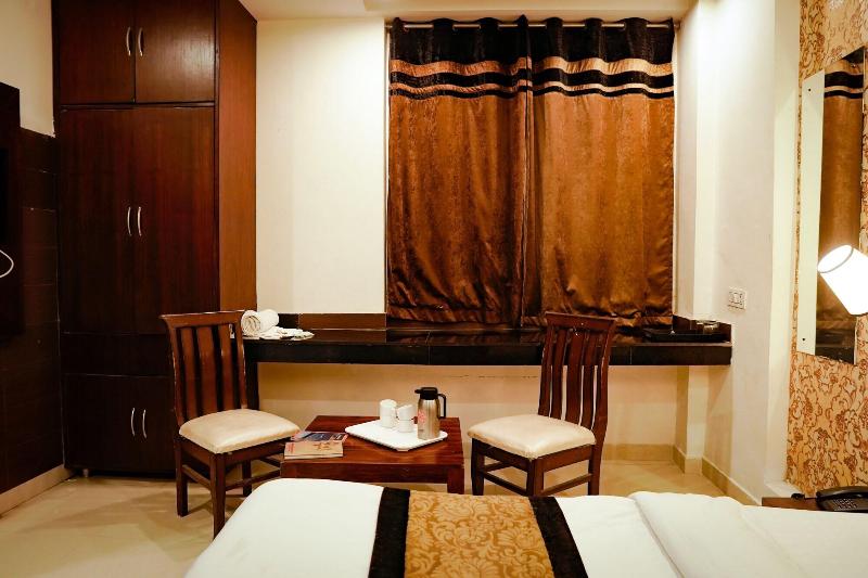 Hotel The Black Gold image
