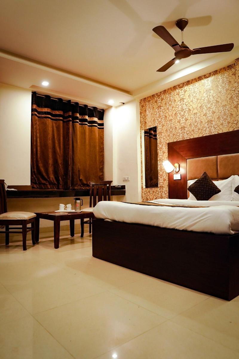Hotel The Black Gold image