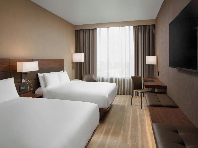Ac Hotel Reston image