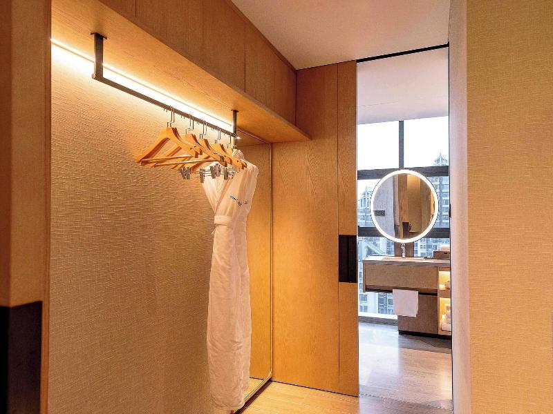 Courtyard By Marriott Nanning Wuxiang image