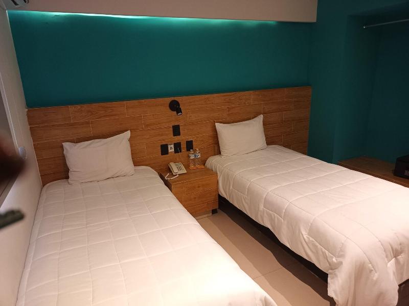 Hotel Kavia Mazatlán image
