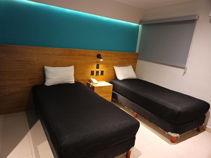 Hotel Kavia Mazatlán image