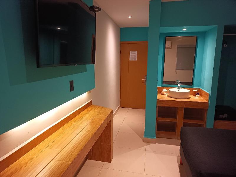 Hotel Kavia Mazatlán image