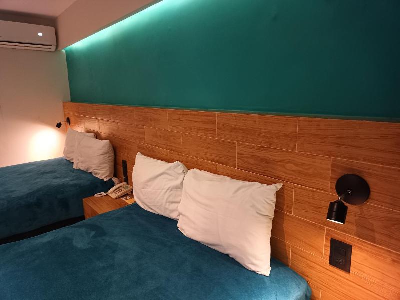 Hotel Kavia Mazatlán image