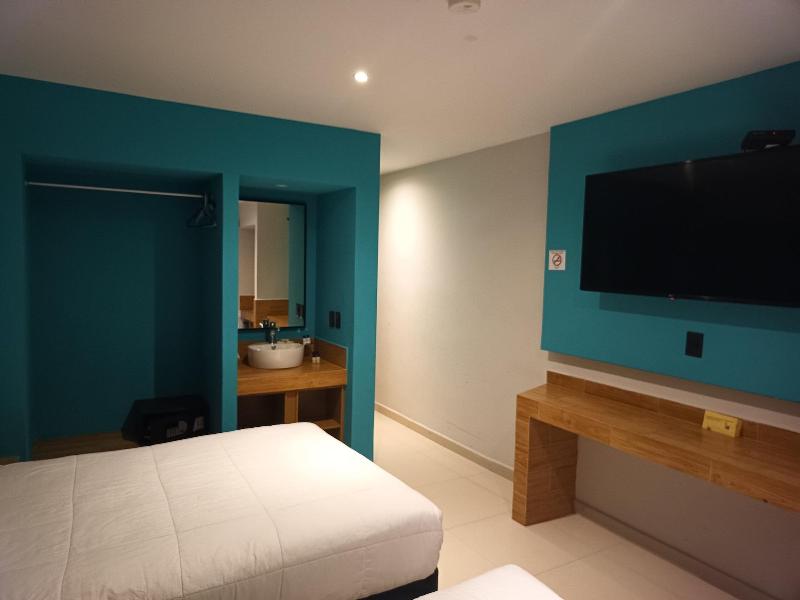 Hotel Kavia Mazatlán image