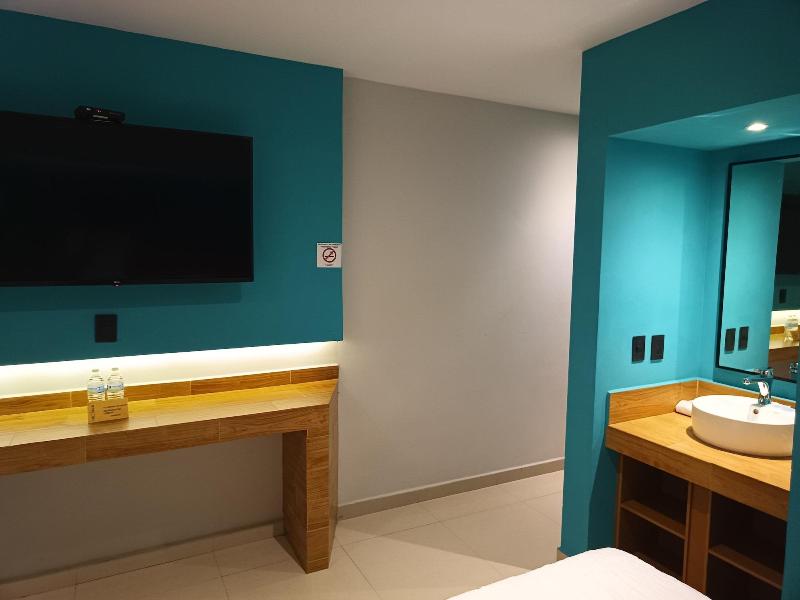 Hotel Kavia Mazatlán image