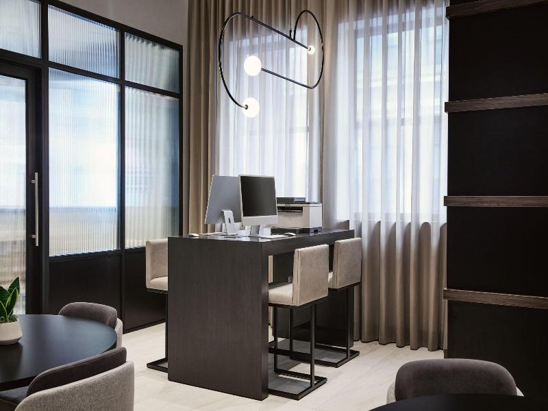 Ac Hotel By Marriott Kansas City Downtown