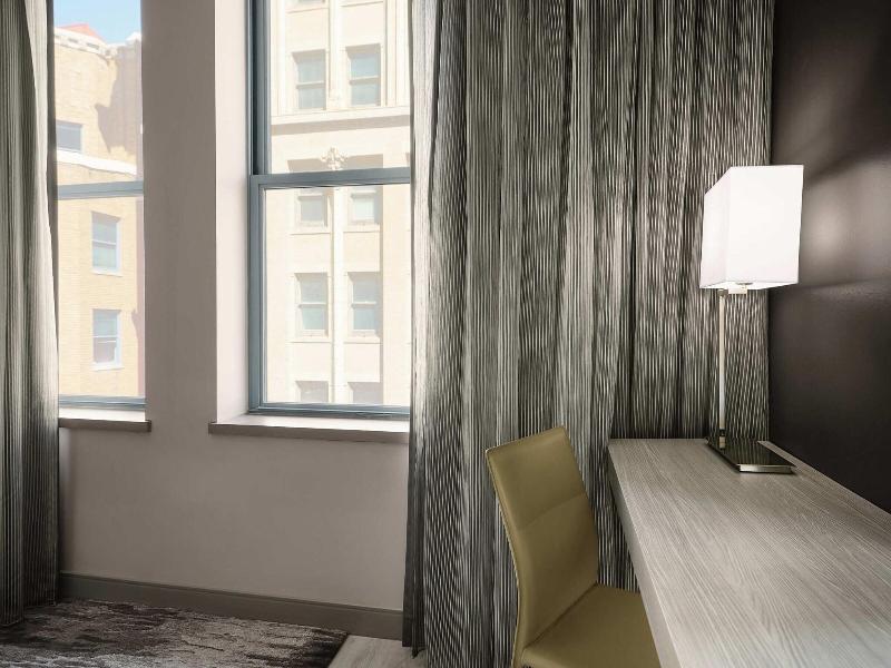 Ac Hotel By Marriott Kansas City Downtown