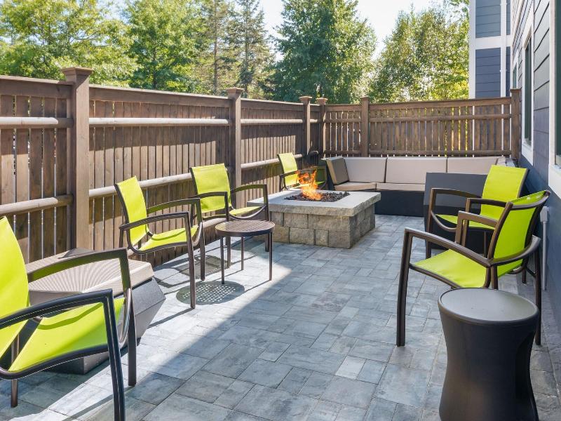 Springhill Suites By Marriott Freeport Brunswick image