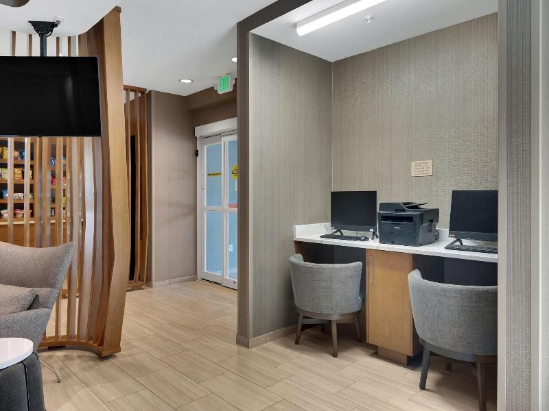 Springhill Suites By Marriott Freeport Brunswick image