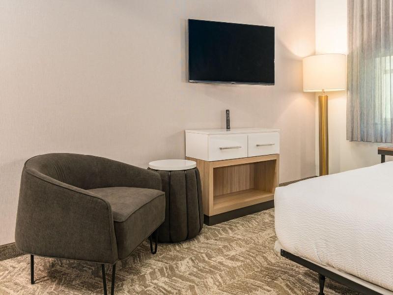 Springhill Suites By Marriott Freeport Brunswick image