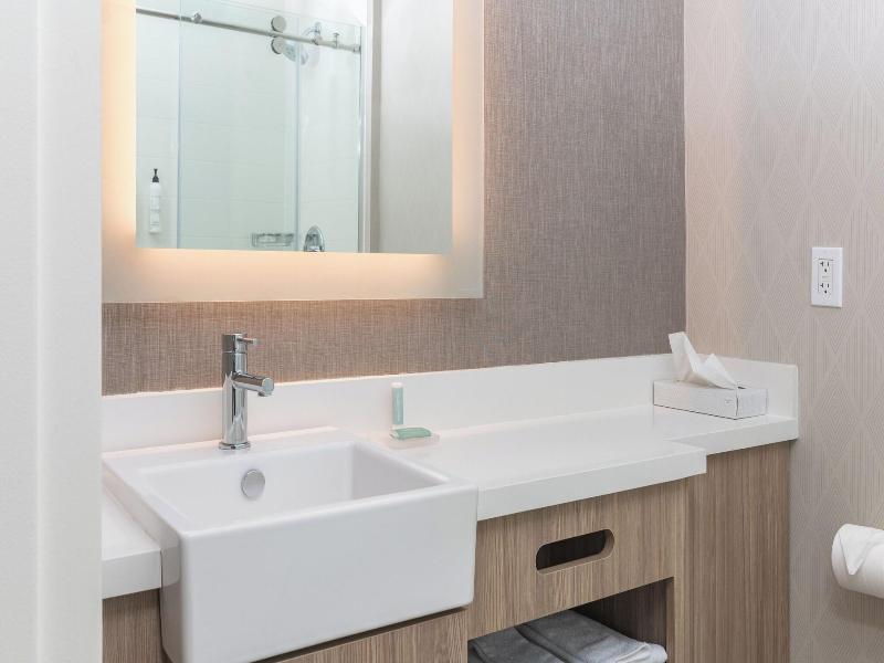 Springhill Suites By Marriott Freeport Brunswick image