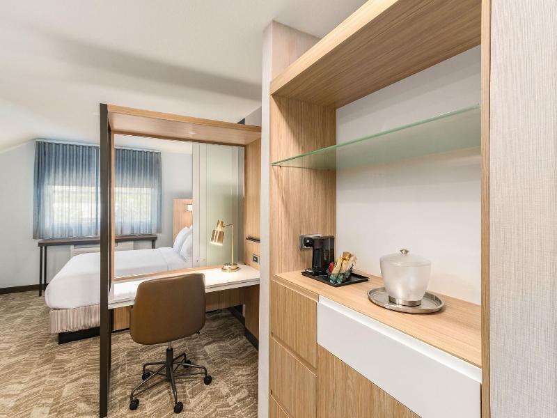 Springhill Suites By Marriott Freeport Brunswick image