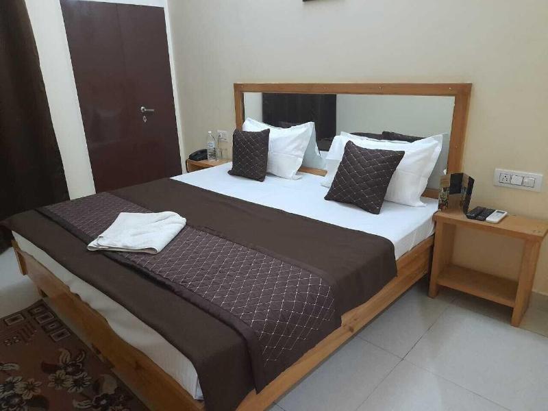 Hotel Krishna Rishikesh image