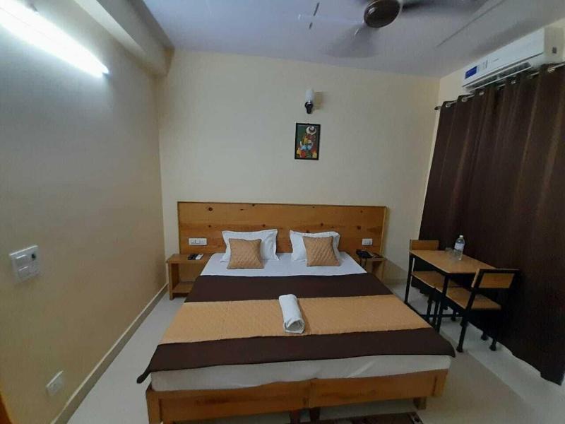 Hotel Krishna Rishikesh image