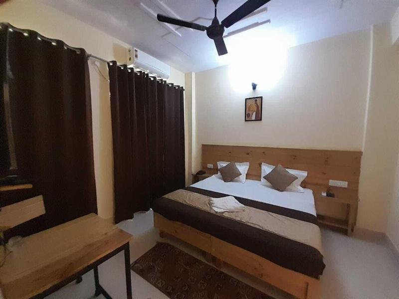 Hotel Krishna Rishikesh image