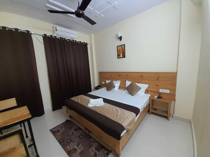 Hotel Krishna Rishikesh image