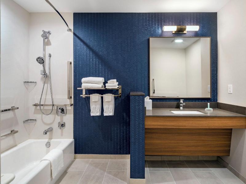 Fairfield Inn Suites Hanford image