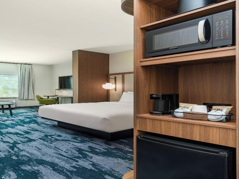Fairfield Inn Suites Hanford image