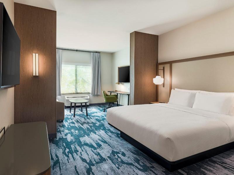 Fairfield Inn Suites Hanford image