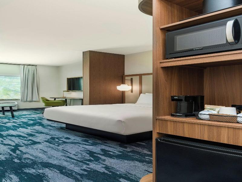 Fairfield Inn Suites Hanford image