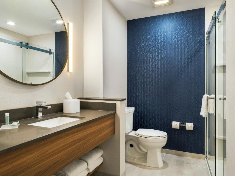 Fairfield Inn Suites Hanford image