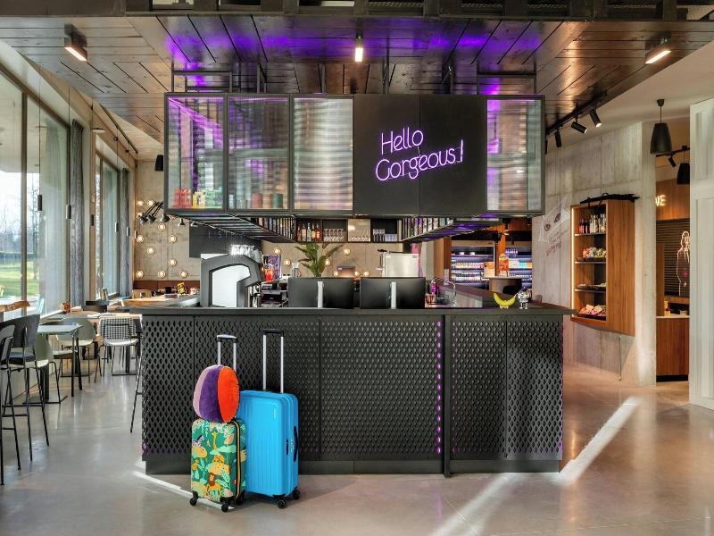 Moxy Antwerp image