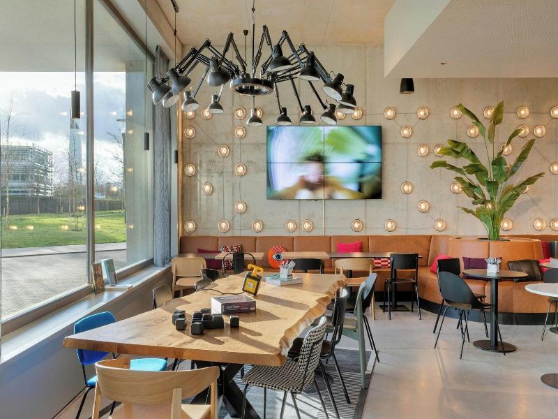 Moxy Antwerp image