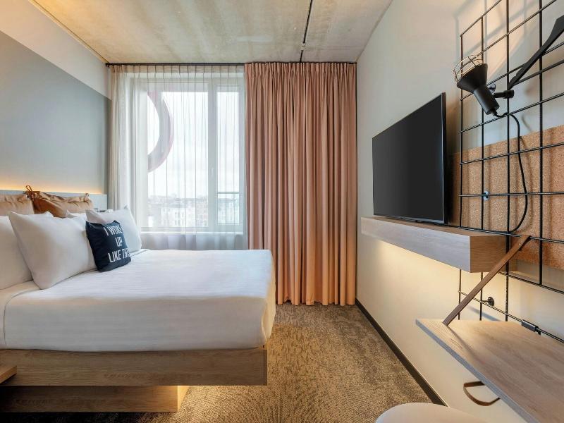 Moxy Antwerp image