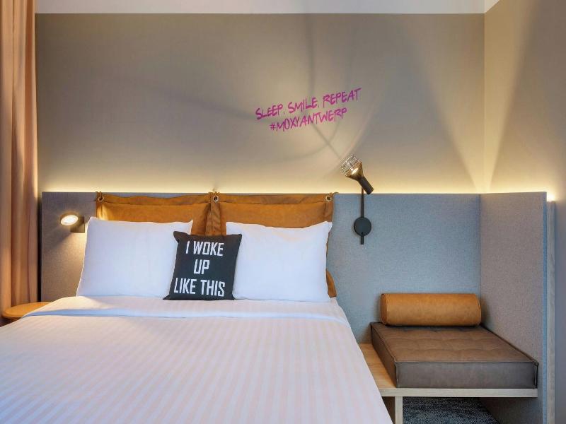 Moxy Antwerp image