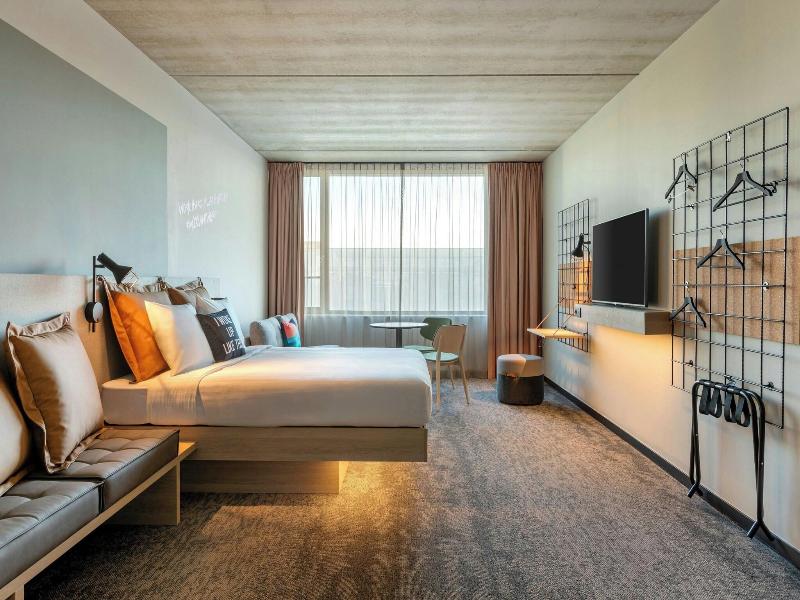 Moxy Antwerp image