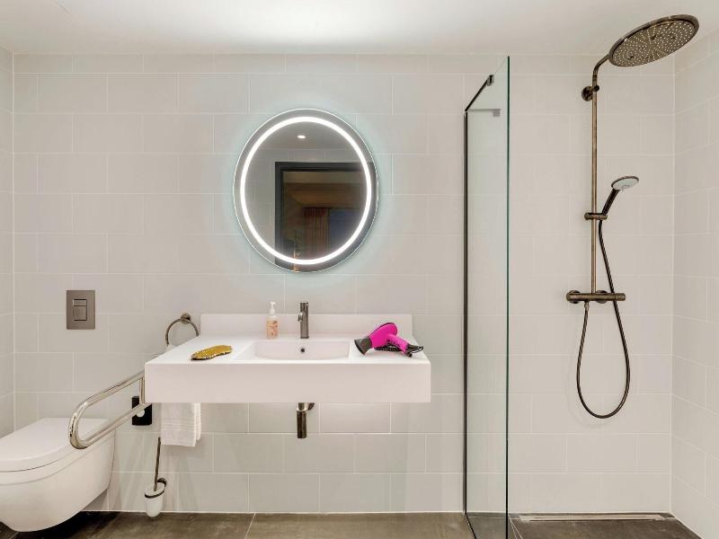 Moxy Antwerp image
