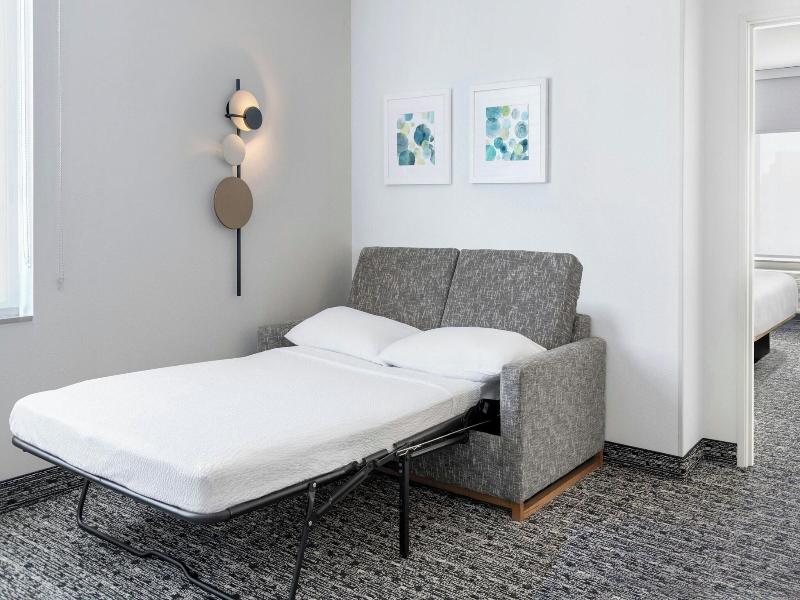 Towneplace Suites By Marriott Detroit Taylor image