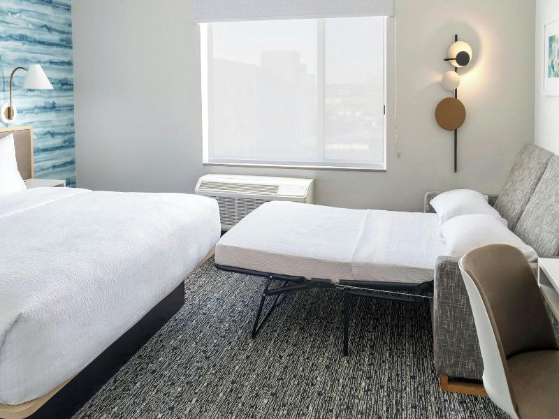 Towneplace Suites By Marriott Detroit Taylor image
