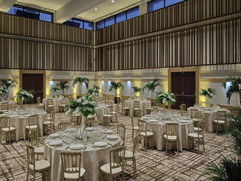 The St Regis Aruba Resort image