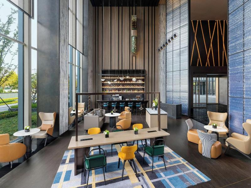 Renaissance Qingdao Hotel image