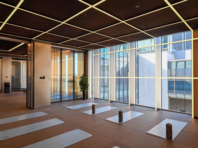 Renaissance Qingdao Hotel image