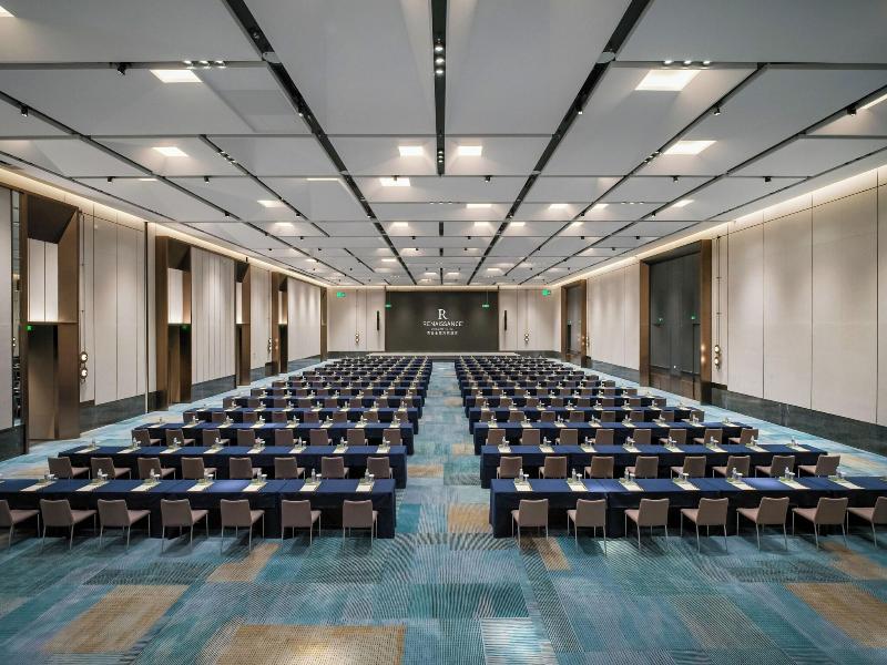 Renaissance Qingdao Hotel image