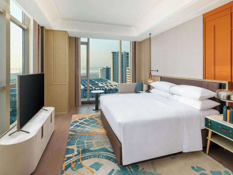 Renaissance Qingdao Hotel image